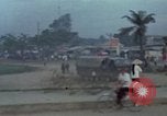 Standbild vietnamesische Soldaten Hue Vietnam, 1972, aus Sekunde 9 historischem Filmmaterial Videoclip 65675045881