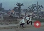 Standbild vietnamesische Soldaten Hue Vietnam, 1972, aus Sekunde 11 historischem Filmmaterial Videoclip 65675045881