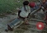 Standbild vietnamesische Soldaten Hue Vietnam, 1972, aus Sekunde 24 historischem Filmmaterial Videoclip 65675045881