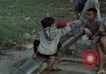 Standbild vietnamesische Soldaten Hue Vietnam, 1972, aus Sekunde 25 historischem Filmmaterial Videoclip 65675045881