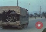 Standbild vietnamesische Soldaten Hue Vietnam, 1972, aus Sekunde 34 historischem Filmmaterial Videoclip 65675045881