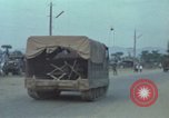 Standbild vietnamesische Soldaten Hue Vietnam, 1972, aus Sekunde 35 historischem Filmmaterial Videoclip 65675045881