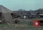Standbild vietnamesische Soldaten Hue Vietnam, 1972, aus Sekunde 39 historischem Filmmaterial Videoclip 65675045881