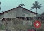 Standbild vietnamesische Soldaten Hue Vietnam, 1972, aus Sekunde 45 historischem Filmmaterial Videoclip 65675045881