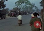 Standbild vietnamesische Soldaten Hue Vietnam, 1972, aus Sekunde 48 historischem Filmmaterial Videoclip 65675045881