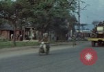 Standbild vietnamesische Soldaten Hue Vietnam, 1972, aus Sekunde 52 historischem Filmmaterial Videoclip 65675045881