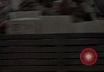 Standbild vietnamesische Soldaten Hue Vietnam, 1972, aus Sekunde 59 historischem Filmmaterial Videoclip 65675045881