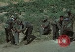 Standbild vietnamesische Soldaten Hue Vietnam, 1972, aus Sekunde 14 historischem Filmmaterial Videoclip 65675045882