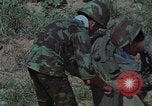 Standbild vietnamesische Soldaten Hue Vietnam, 1972, aus Sekunde 27 historischem Filmmaterial Videoclip 65675045882