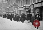Image Civils russes après Première Guerre Mondiale Petrograd Russie, 1919, de la seconde 8 séquences d'archives historiques vidéo 65675045912