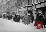 Image Civils russes après Première Guerre Mondiale Petrograd Russie, 1919, de la seconde 11 séquences d'archives historiques vidéo 65675045912