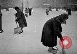 Image Civils russes après Première Guerre Mondiale Petrograd Russie, 1919, de la seconde 44 séquences d'archives historiques vidéo 65675045912