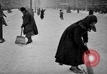 Image Civils russes après Première Guerre Mondiale Petrograd Russie, 1919, de la seconde 45 séquences d'archives historiques vidéo 65675045912