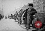 Image Civils russes après Première Guerre Mondiale Petrograd Russie, 1919, de la seconde 49 séquences d'archives historiques vidéo 65675045912