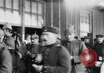 Standbild Die deutschen Soldaten an Bord zug Welt Wr 1 Deutschland, 1915, aus Sekunde 45 historischem Filmmaterial Videoclip 65675045924