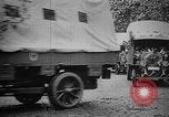 Immagine di Camion militari Germania, 1915, secondo 26 filmato di repertorio 65675045926