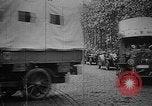 Immagine di Camion militari Germania, 1915, secondo 30 filmato di repertorio 65675045926
