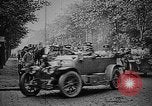 Immagine di Camion militari Germania, 1915, secondo 35 filmato di repertorio 65675045926