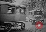 Immagine di Camion militari Germania, 1915, secondo 46 filmato di repertorio 65675045926
