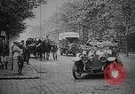 Immagine di Camion militari Germania, 1915, secondo 56 filmato di repertorio 65675045926