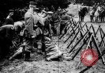 Standbild deutsche Soldaten Ostpreußen, 1915, aus Sekunde 43 historischem Filmmaterial Videoclip 65675045928
