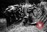 Standbild deutsche Soldaten Ostpreußen, 1915, aus Sekunde 55 historischem Filmmaterial Videoclip 65675045928