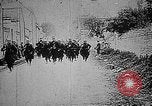 Image soldats français Belgique, 1915, de la seconde 13 séquences d'archives historiques vidéo 65675045931