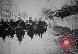 Image soldats français Belgique, 1915, de la seconde 15 séquences d'archives historiques vidéo 65675045931