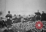 Image soldats français Belgique, 1915, de la seconde 24 séquences d'archives historiques vidéo 65675045931