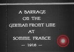 Image Attaque d'artillerie Première Guerre Mondiale sur des positions allemandes France, 1916, de la seconde 7 séquences d'archives historiques vidéo 65675045935