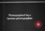 Image Attaque d'artillerie Première Guerre Mondiale sur des positions allemandes France, 1916, de la seconde 16 séquences d'archives historiques vidéo 65675045935