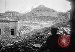 Standbild verlassenen Fort Conde Soissons Frankreich, 1917, aus Sekunde 24 historischem Filmmaterial Videoclip 65675045937