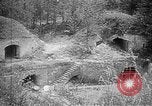 Standbild verlassenen Fort Conde Soissons Frankreich, 1917, aus Sekunde 39 historischem Filmmaterial Videoclip 65675045937