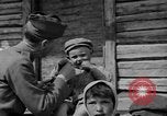 Immagine di American YMCA lavoratore La Russia, 1917, secondo 12 filmato di repertorio 65675045946