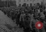 Immagine di Prigionieri di guerra sovietici L'Ucraina, 1919, secondo 4 filmato di repertorio 65675045947