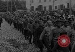 Immagine di Prigionieri di guerra sovietici L'Ucraina, 1919, secondo 5 filmato di repertorio 65675045947