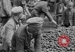 Immagine di Prigionieri di guerra sovietici L'Ucraina, 1919, secondo 42 filmato di repertorio 65675045947