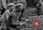 Immagine di Prigionieri di guerra sovietici L'Ucraina, 1919, secondo 43 filmato di repertorio 65675045947