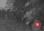 Immagine di Soldati polacchi con bracci e pale L'Ucraina, 1919, secondo 1 filmato di repertorio 65675045948