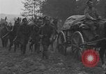 Immagine di Soldati polacchi con bracci e pale L'Ucraina, 1919, secondo 4 filmato di repertorio 65675045948