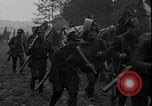 Immagine di Soldati polacchi con bracci e pale L'Ucraina, 1919, secondo 8 filmato di repertorio 65675045948