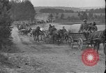 Immagine di Soldati polacchi con bracci e pale L'Ucraina, 1919, secondo 36 filmato di repertorio 65675045948