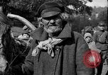 Immagine di Soldati polacchi con bracci e pale L'Ucraina, 1919, secondo 49 filmato di repertorio 65675045948