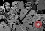 Immagine di Soldati polacchi e le famiglie di evacuazione Polonia, 1919, secondo 11 filmato di repertorio 65675045949