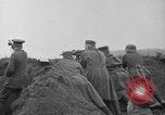 Image Des soldats allemands dans une tranchée Front de l'Est, 1916, de la seconde 14 séquences d'archives historiques vidéo 65675045955