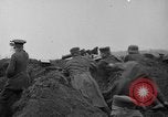 Image Des soldats allemands dans une tranchée Front de l'Est, 1916, de la seconde 17 séquences d'archives historiques vidéo 65675045955