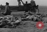 Image Tsar Nicholas II vues les soldats tombés Eastern Front théâtre européen, 1916, de la seconde 22 séquences d'archives historiques vidéo 65675045957