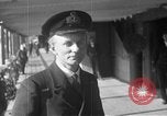 Immagine di Il capitano del British ocean liner Europa, 1920, secondo 13 filmato di repertorio 65675045973