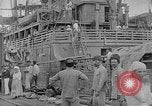 Immagine di Di soccorso alla Russia durante la rivoluzione e la prima guerra mondiale Novorossiysk Russia, 1917, secondo 6 filmato di repertorio 65675045974