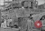 Immagine di Di soccorso alla Russia durante la rivoluzione e la prima guerra mondiale Novorossiysk Russia, 1917, secondo 8 filmato di repertorio 65675045974